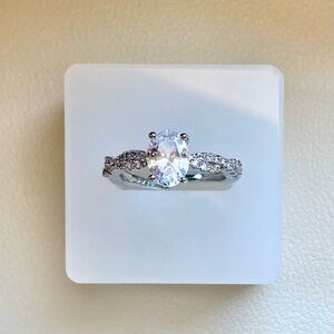 Classic Oval Solitaire Ring in Silver with Clear Stone